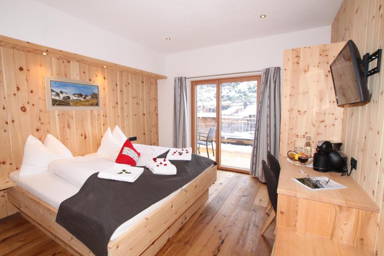 Resort Alt-Oetztal Sautens Bagian luar foto